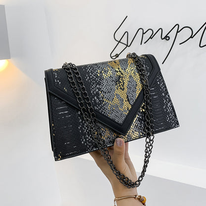 Women Fashion Personality Snake Pattern Retro Chain One Shoulder Messenger Small Square Bag