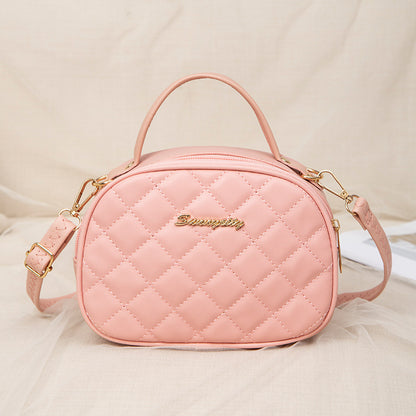 Sac à bandoulière en PU pour femme, décontracté, couleur unie, avec lettres en métal, matelassé, fermeture éclair et poignée 