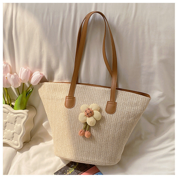 Women Fashionable Straw Woven Three-Dimensional Floral Large Capacity Tote Bag