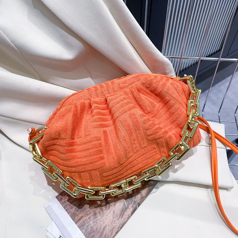 Women Casual Thick Chain Crease Design Solid Color Soft Fabric Crossbody Clutch Bag