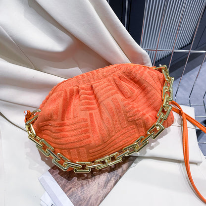 Women Casual Thick Chain Crease Design Solid Color Soft Fabric Crossbody Clutch Bag