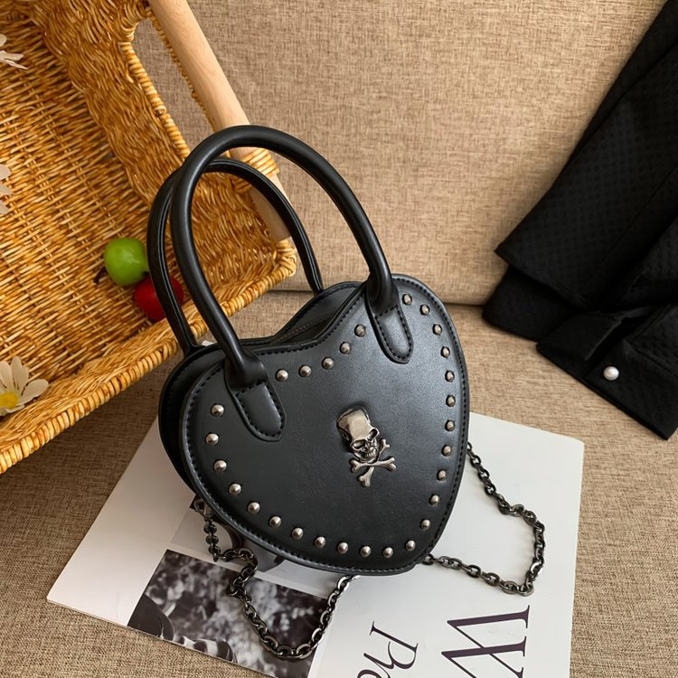 Women Fashionable Gothic Heart-Shaped Cross Chain Crossbody Bag