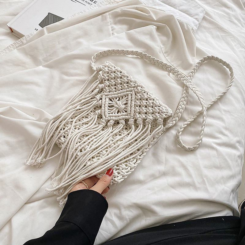 Women Casual Boho Solid Color Tassel Woven Vacation Shoulder Bag
