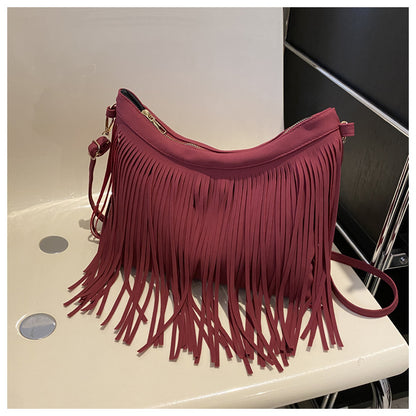 Women'S Fashionable Solid Color Tassel Large Capacity Shoulder Bag
