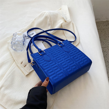 Petit sac à main carré uni à motif gaufré d'été 