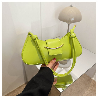 Sac à bandoulière tendance et solide 