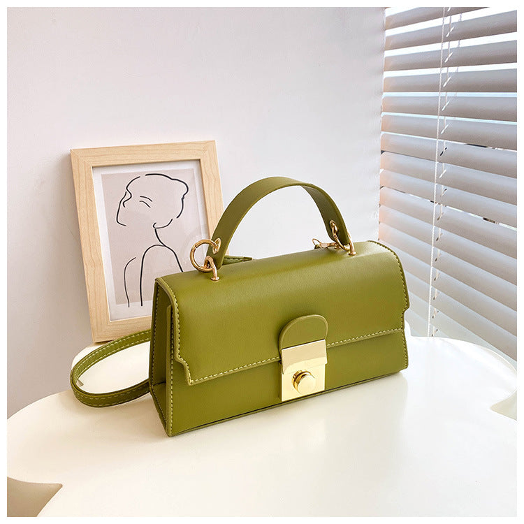 Sac à bandoulière à rabat en PU de couleur unie pour femme