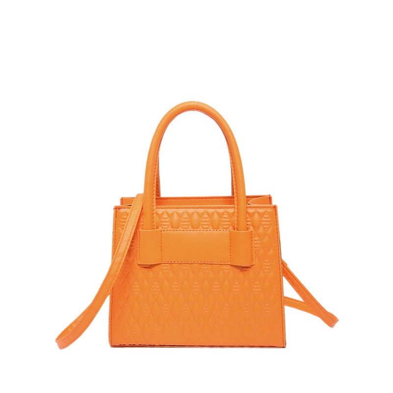 Fashionable Simple Solid Color Embossed Large Capacity Handbag