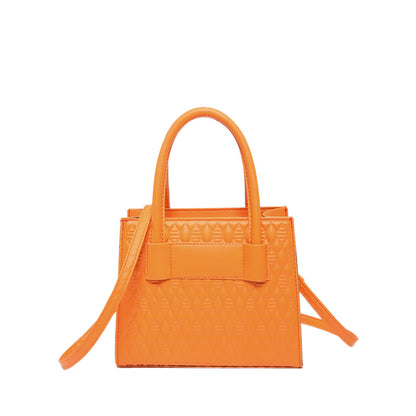 Fashionable Simple Solid Color Embossed Large Capacity Handbag