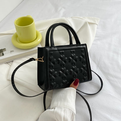 Sac à bandoulière simple et uni avec indentation 