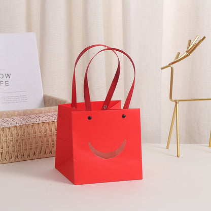 Sac d'emballage cadeau carré en papier kraft transparent, simple et tendance 