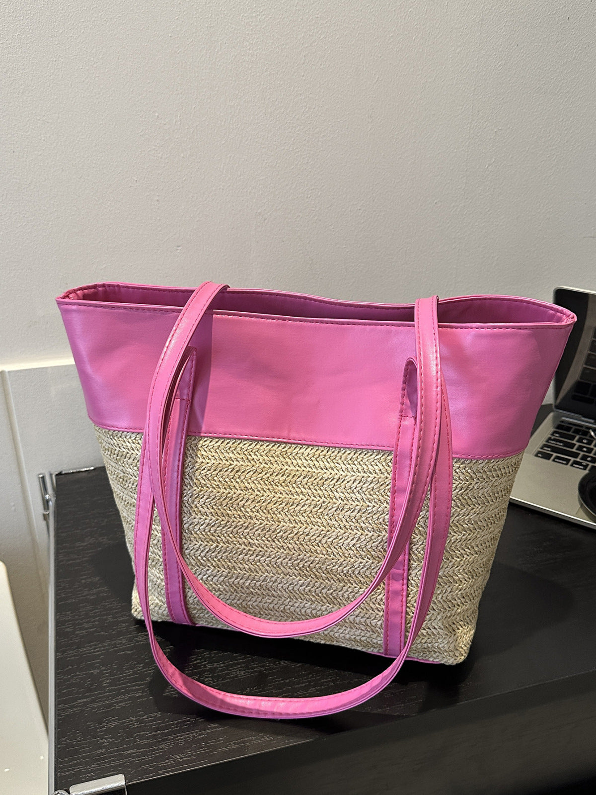 Women Fashionable Straw Woven Large Capacity Shoulder Tote Bag