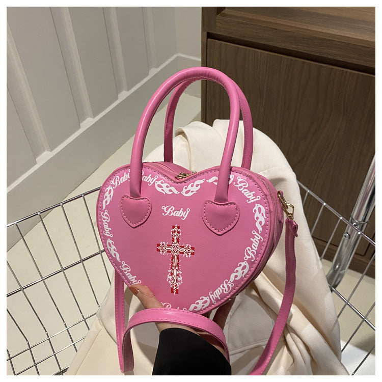 Sac à bandoulière clouté style gothique punk en forme de cœur 