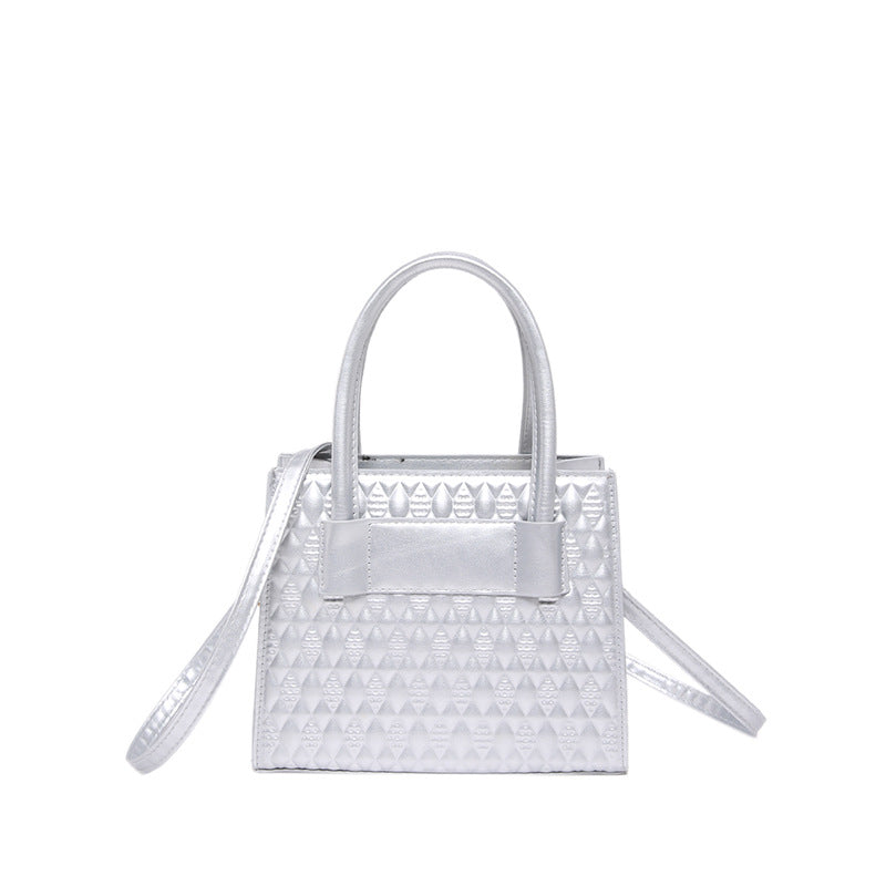 Fashionable Simple Solid Color Embossed Large Capacity Handbag