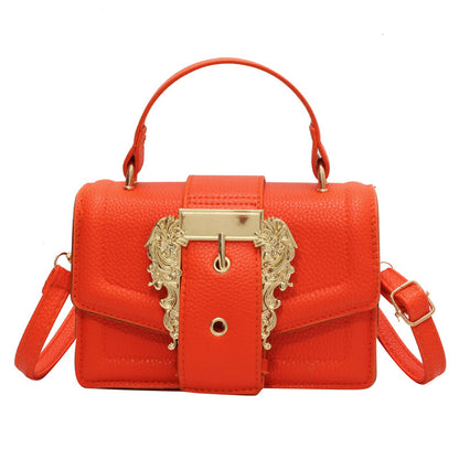 Women Fashion Baroque Vintage Metal Buckle Shoulder Bag