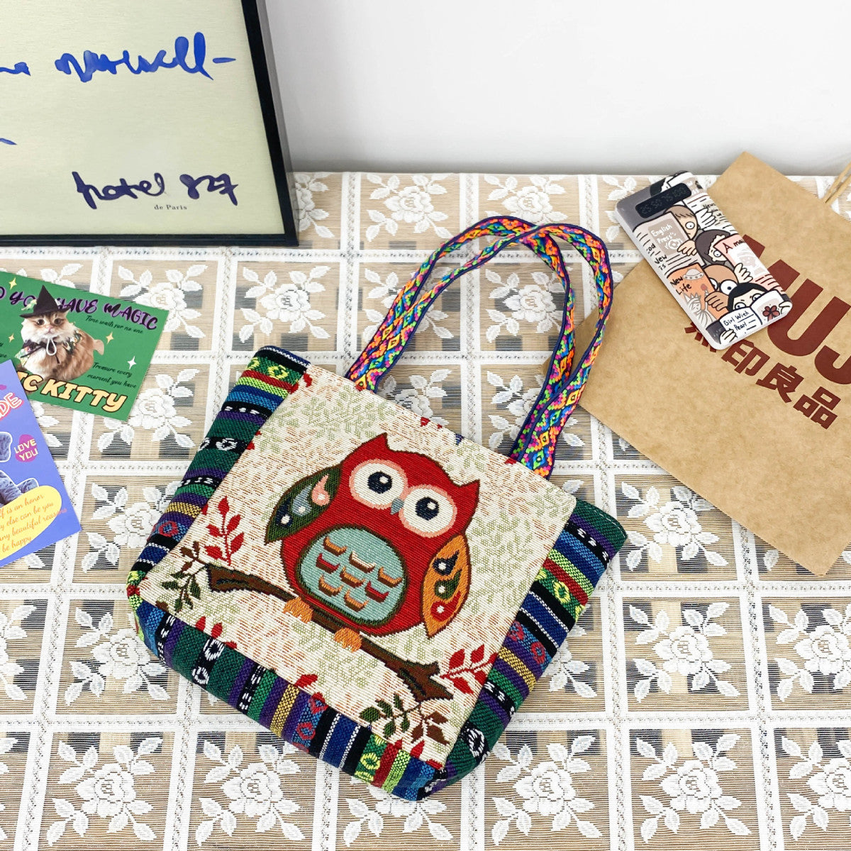 Sac à main mignon de style ethnique rétro de dessin animé 