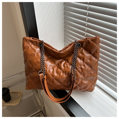 Women Fashionable Solid Color Rhombic Large Capacity Chain PU Tote Bag