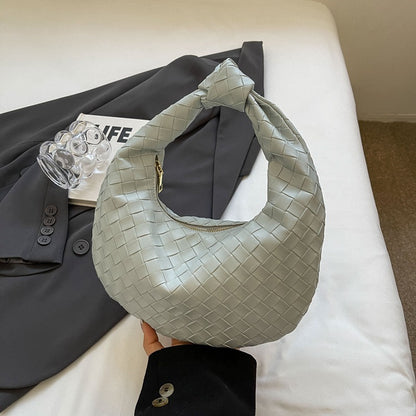 Women Fashion Casual Solid Color Woven Dumpling Handbag
