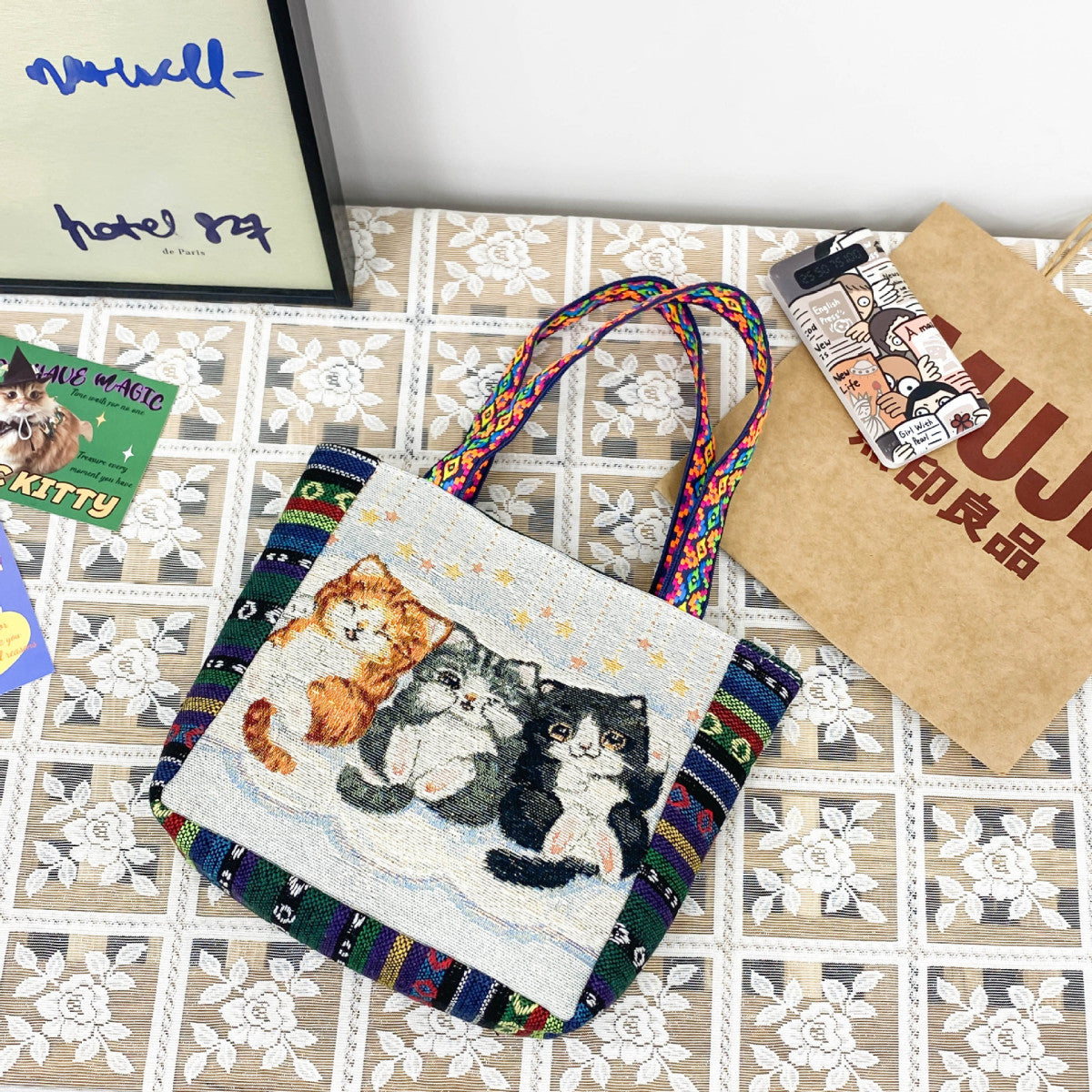 Sac à main mignon de style ethnique rétro de dessin animé 