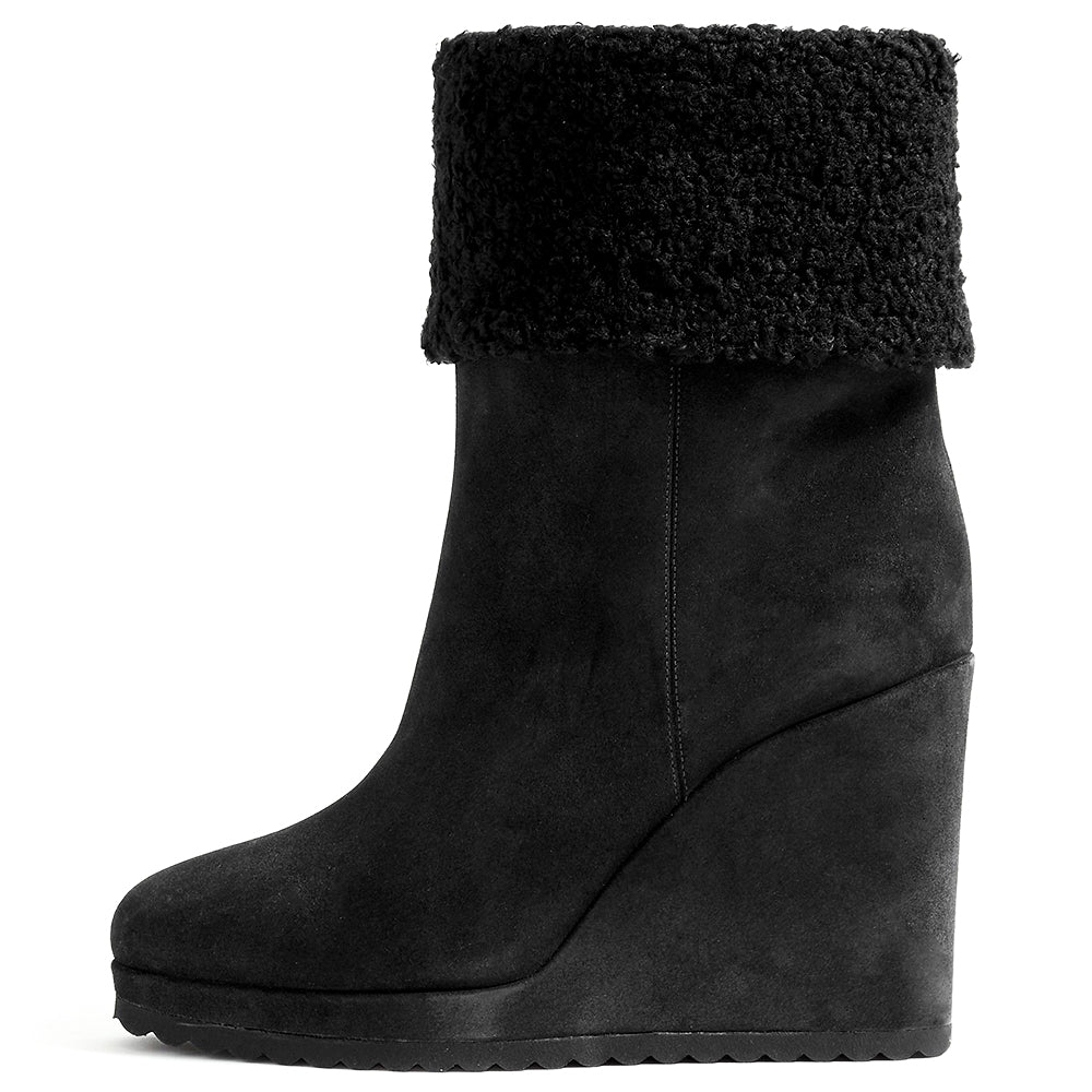 Women's Vegan Suede Round Toe Fuzzy Fold Over Wedge Boots in Black