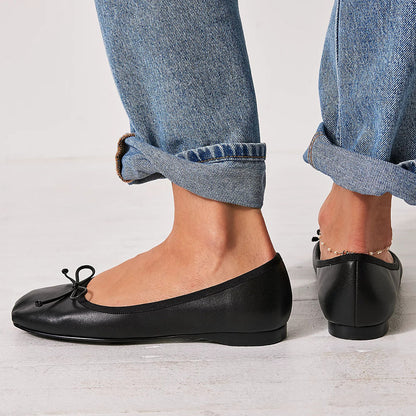 Women's Classic Round Toe Shoes Bow Ballet Flats in Black