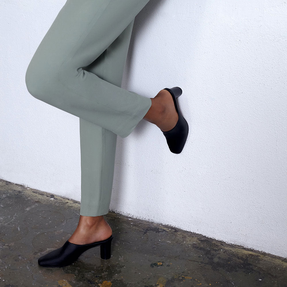 Black Closed Square Toe Cylinder Heel Slip-On Women's Mules Shoes