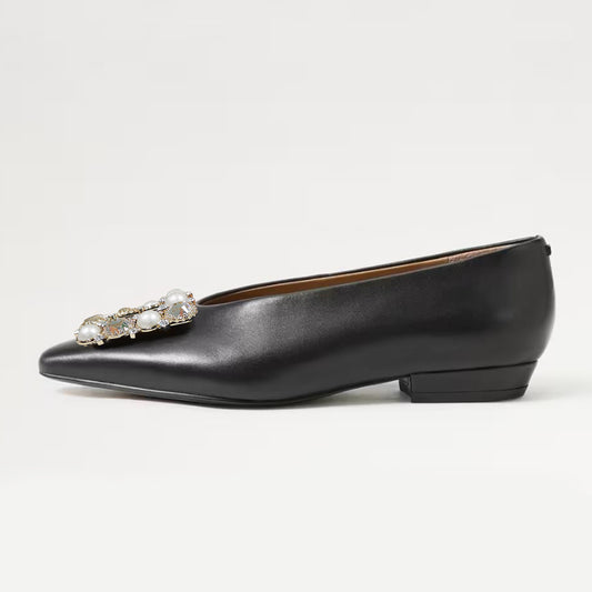 Black Pointed Toe  Flats With Square Pearl Decor Low Heel Flats