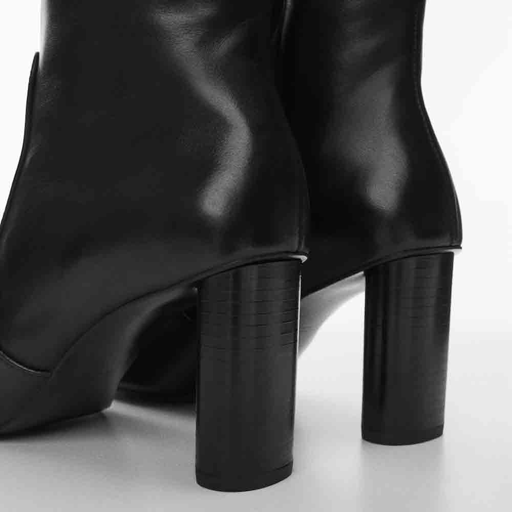 Black Round Toe Shoes Women's Classic Block Heel Knee High Boots