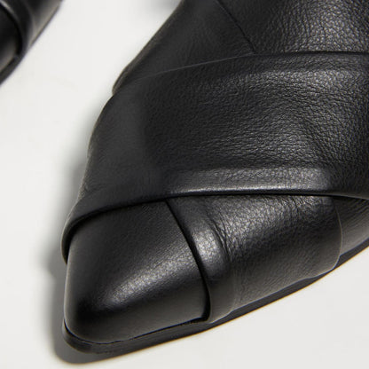 Women's Black Pointy Toe Cross Strap Flat Mules with Bow Decor