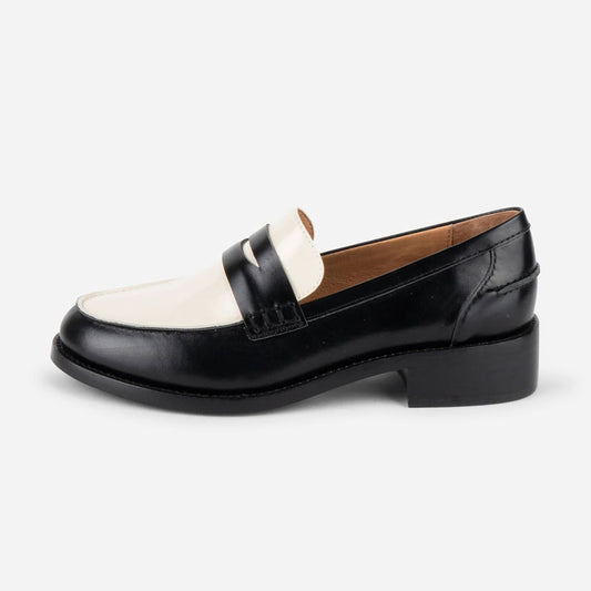 Black and White Round Toe Office Low Heel Penny Loafers Women