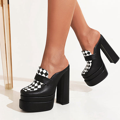 Black & White Closed Toe Chunky Heel Wide Band Platform Mules