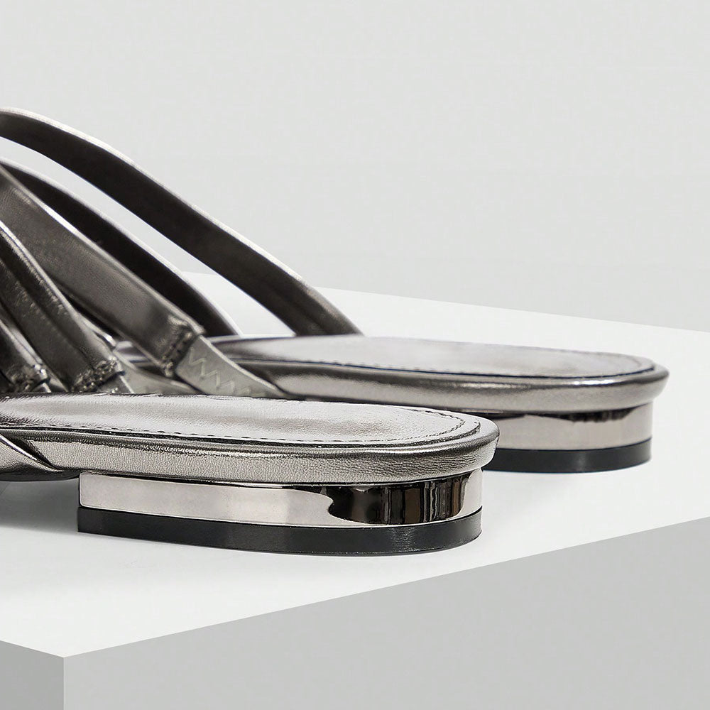 Women's Woven Metallic Finish Pointed Toe Flat Mules Sandals in Gray