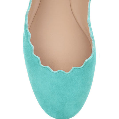 Women's Adorable Turquoise Round Toe Scalloped Edge Flats
