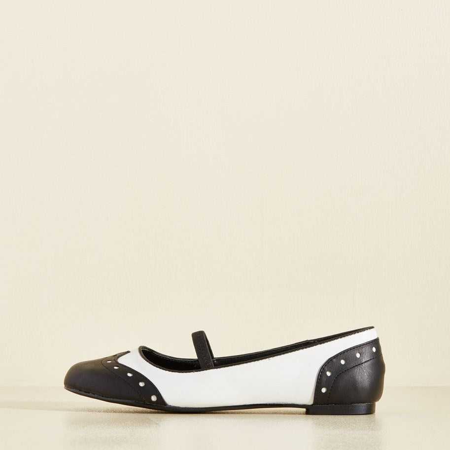 Black & White Wingtip Inspired Round Toe Flats with Elastic Strap