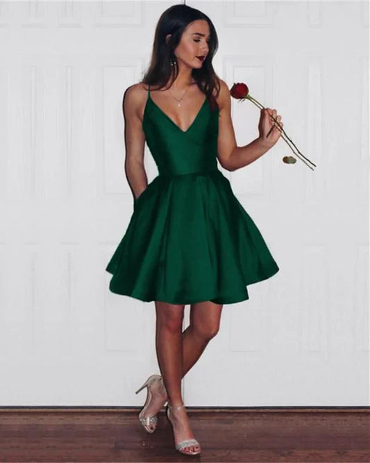 Vintage Dark Green V-neck Satin Short A-Line Party Dress Cocktail Dress Homecoming Dress TP4445