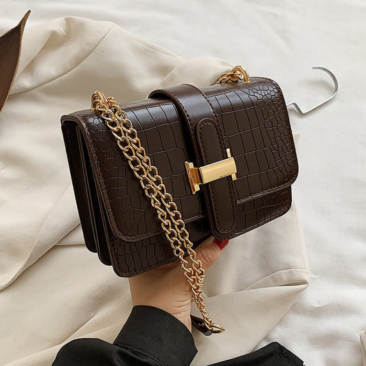 Women Vintage Metal Chain Design Crocodile Pattern Solid Color Crossbody Shoulder Bag