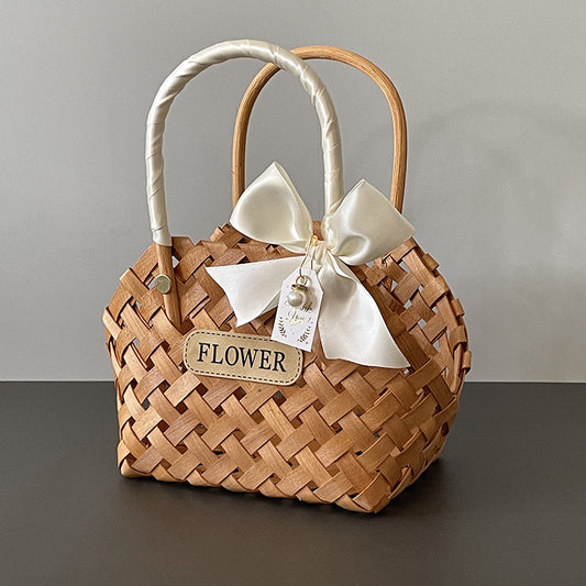 Sac à main en paille tressée tendance 