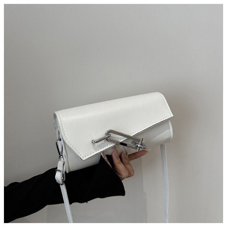 Sac à bandoulière tendance à boucle de couleur unie 