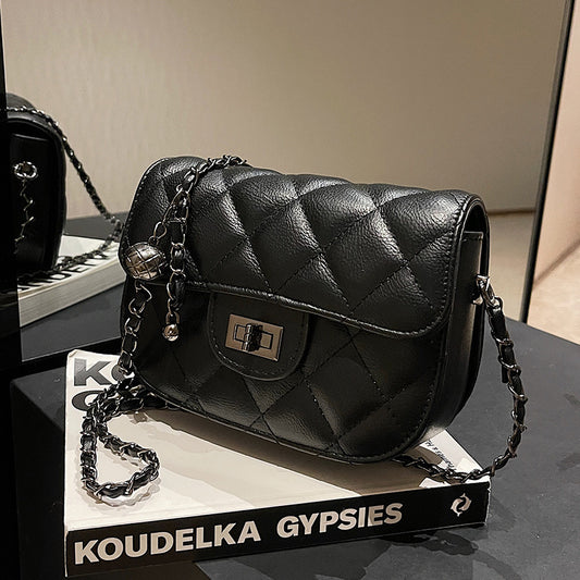 Women Fashion Casual Embroidery Chain Small Crossbody Bag