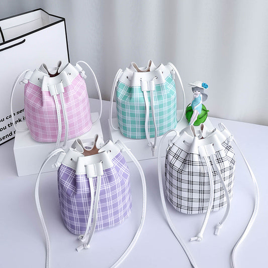 Sac seau à carreaux tendance pour femme 