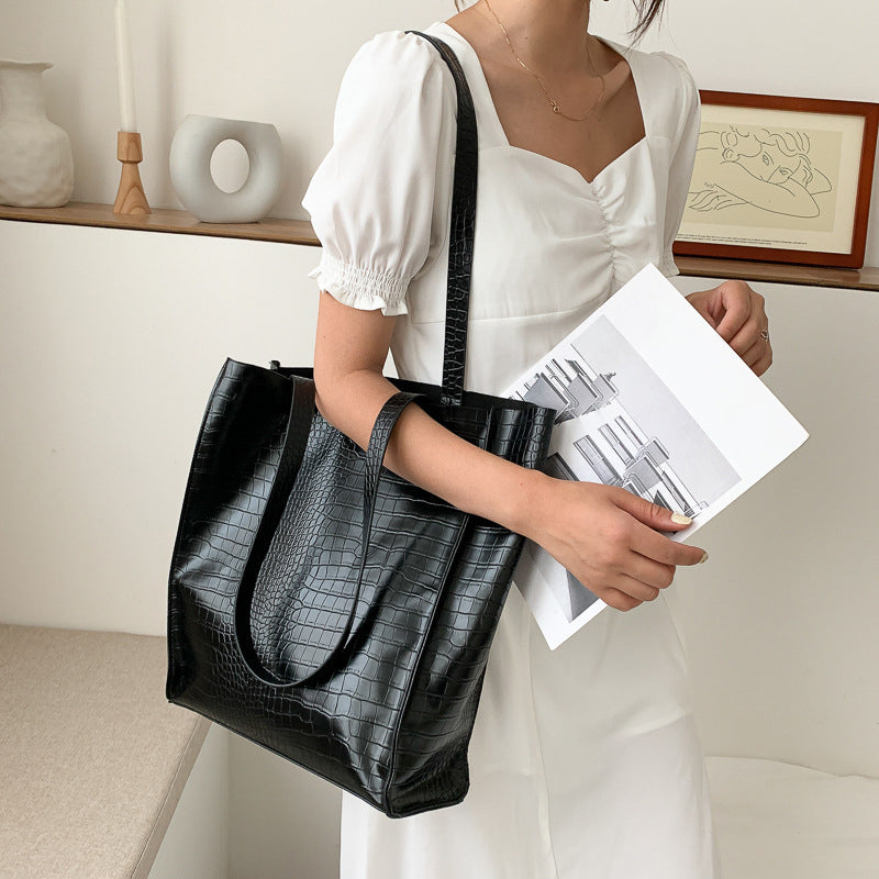 Women Fashion Basic Crocodile Pattern Large Capacity PU Shoulder Bag
