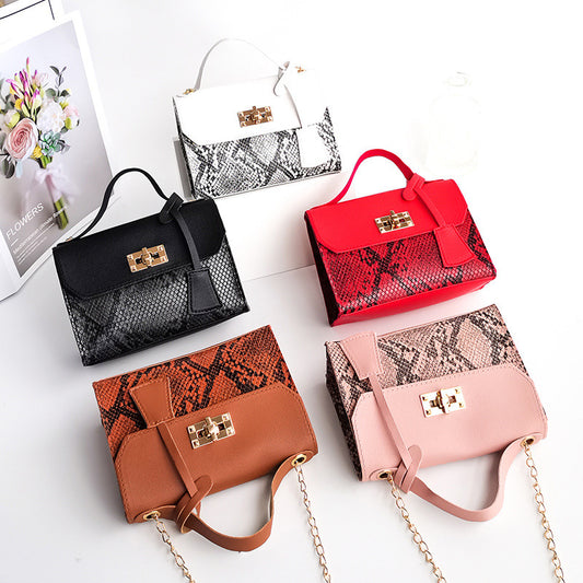 Women Vintage Flap Buckle Design Snake Pattern PU Crossbody Bag