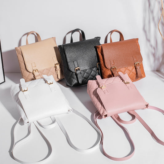 Women Fashion Simple Vacation Beach Large Capacity Straw Woven Magnetic Button Flap Backpack