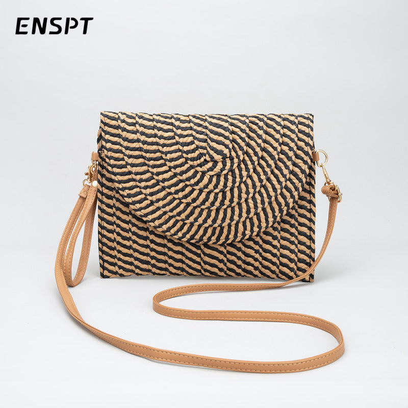 Sac à pompons ethnique tissé tendance pour femme 
