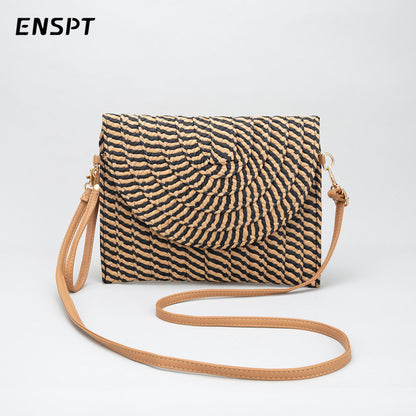 Sac à pompons ethnique tissé tendance pour femme 
