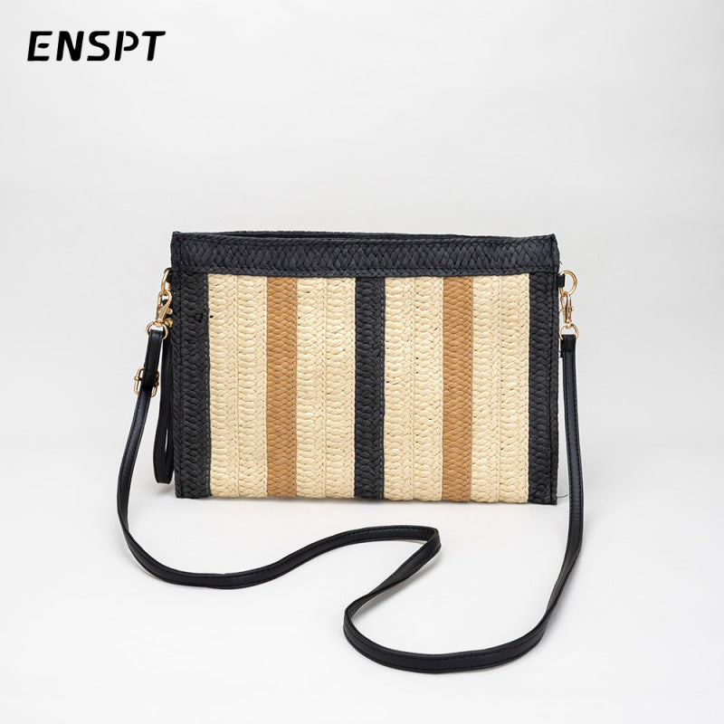 Sac à pompons ethnique tissé tendance pour femme 