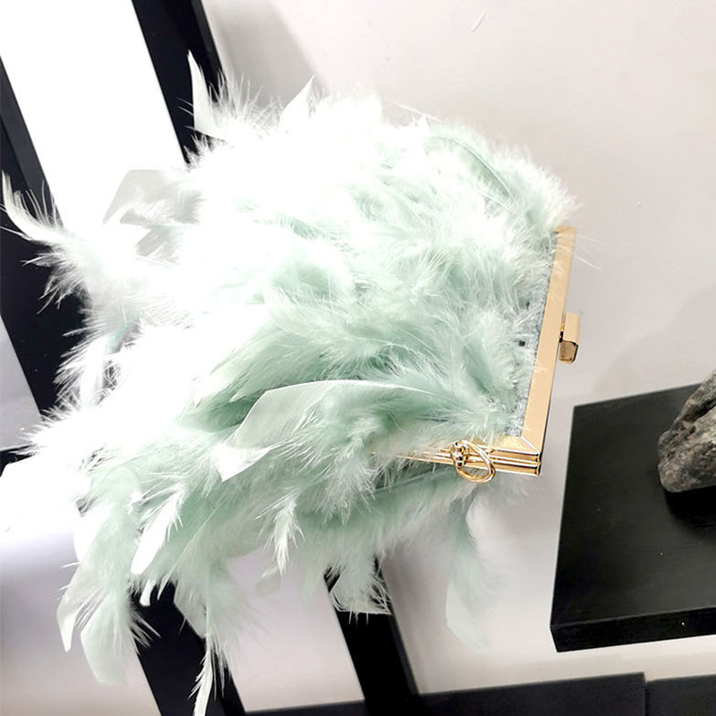 Women Fashion Trend Feather Decoration Metal Buckle Design Square Clutch Bag