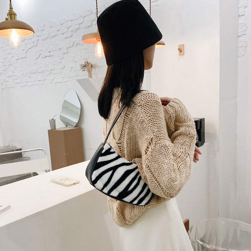 Women Fashion Chic Zebra Cow Pattern Plush Underarm Bag