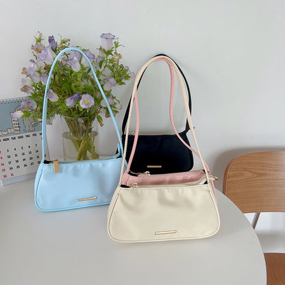 Sac à main tendance en nylon de couleur unie avec fermeture éclair pour femme 