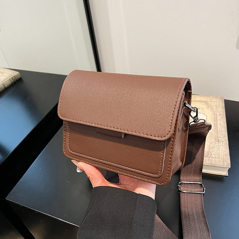 Women Fashion Casual Solid Color Wide Strap Square Crossbody Bag